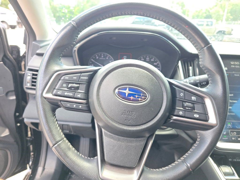Used 2024 Subaru Outback Premium AWD/4WD image 17