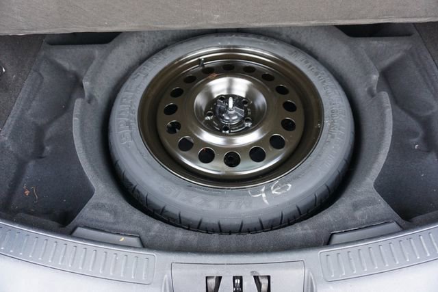 Used 2020 Lincoln Corsair Reserve w/ Equipment Group 201A image 19