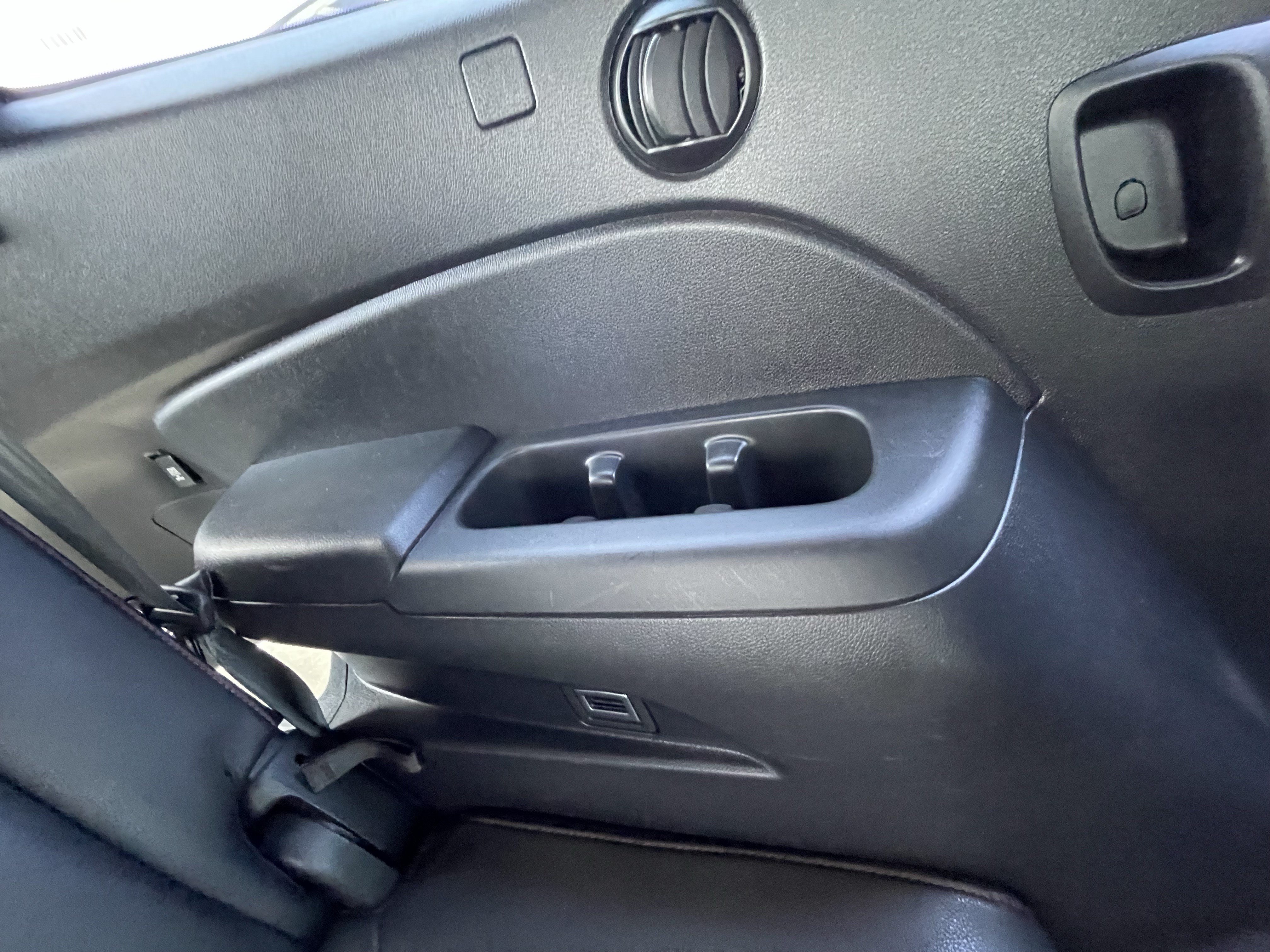 Used 2020 Honda Pilot Black Edition image 5