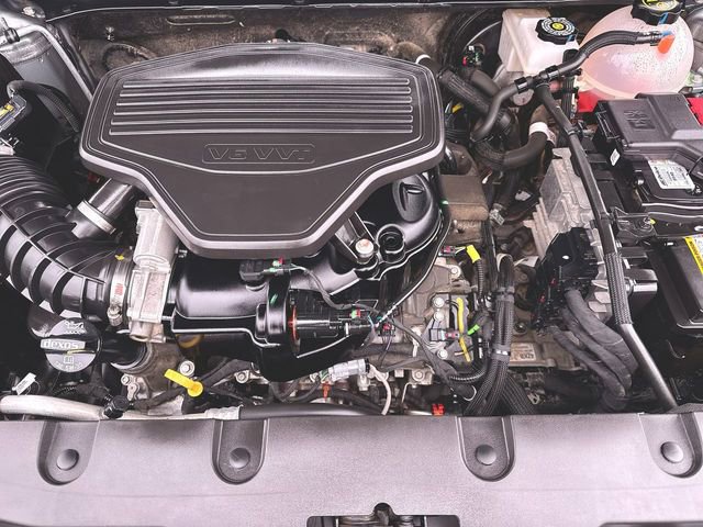 Used 2024 Chevrolet Blazer RS w/ Driver Confidence II Package image 31