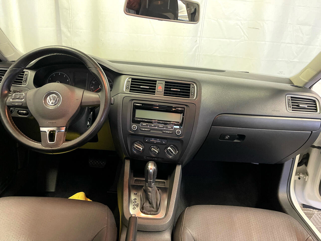 Used 2011 Volkswagen Jetta SE image 17