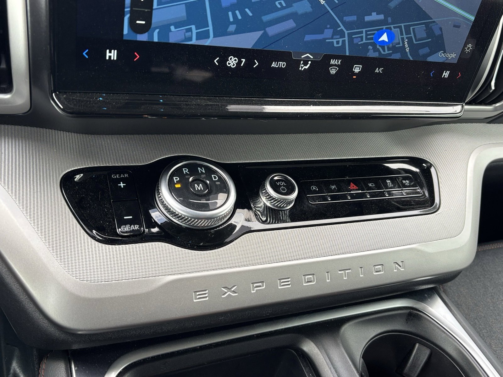 Used 2025 Ford Expedition Max Active image 4