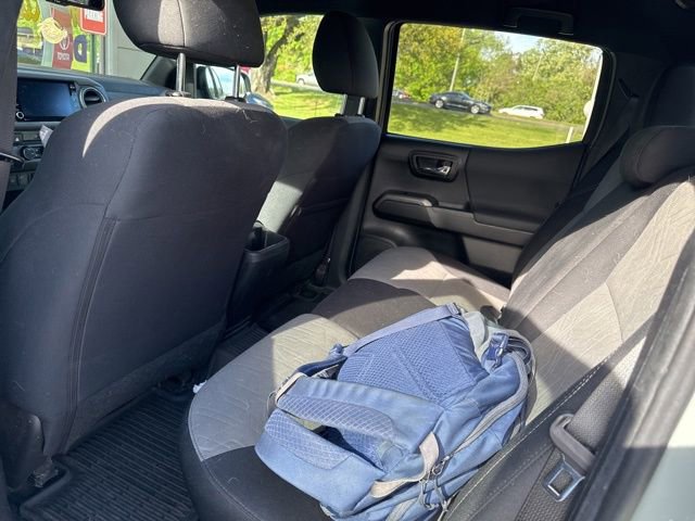 Used 2022 Toyota Tacoma TRD Sport image 25