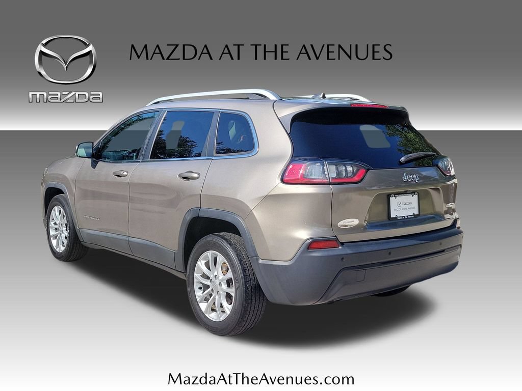 Used 2019 Jeep Cherokee Latitude w/ Popular Appearance Group FWD image 5