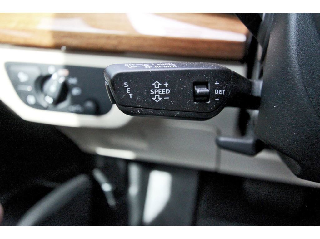 Used 2021 Audi Q5 2.0T Premium Plus w/ Premium Plus Package image 18