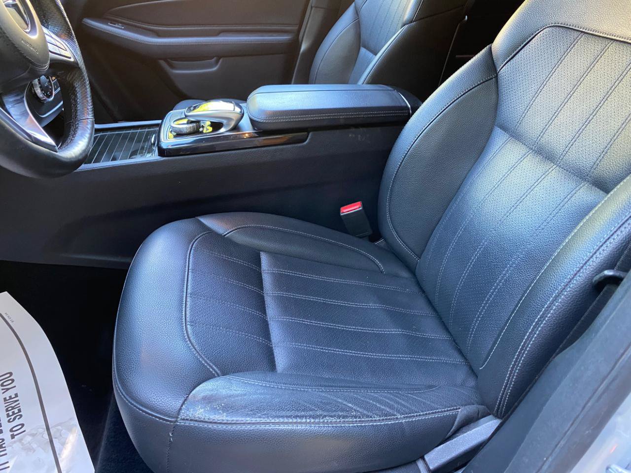 Used 2019 Mercedes-Benz GLS 450 4MATIC image 25