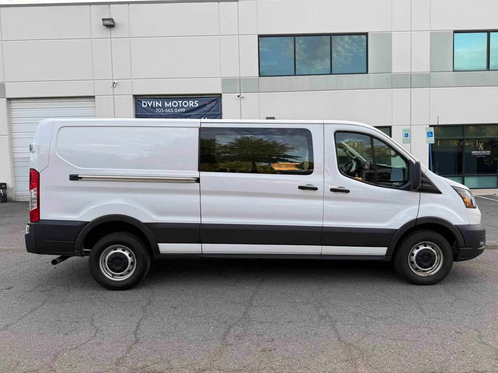 Used 2021 Ford Transit 150 Low Roof RWD image 3