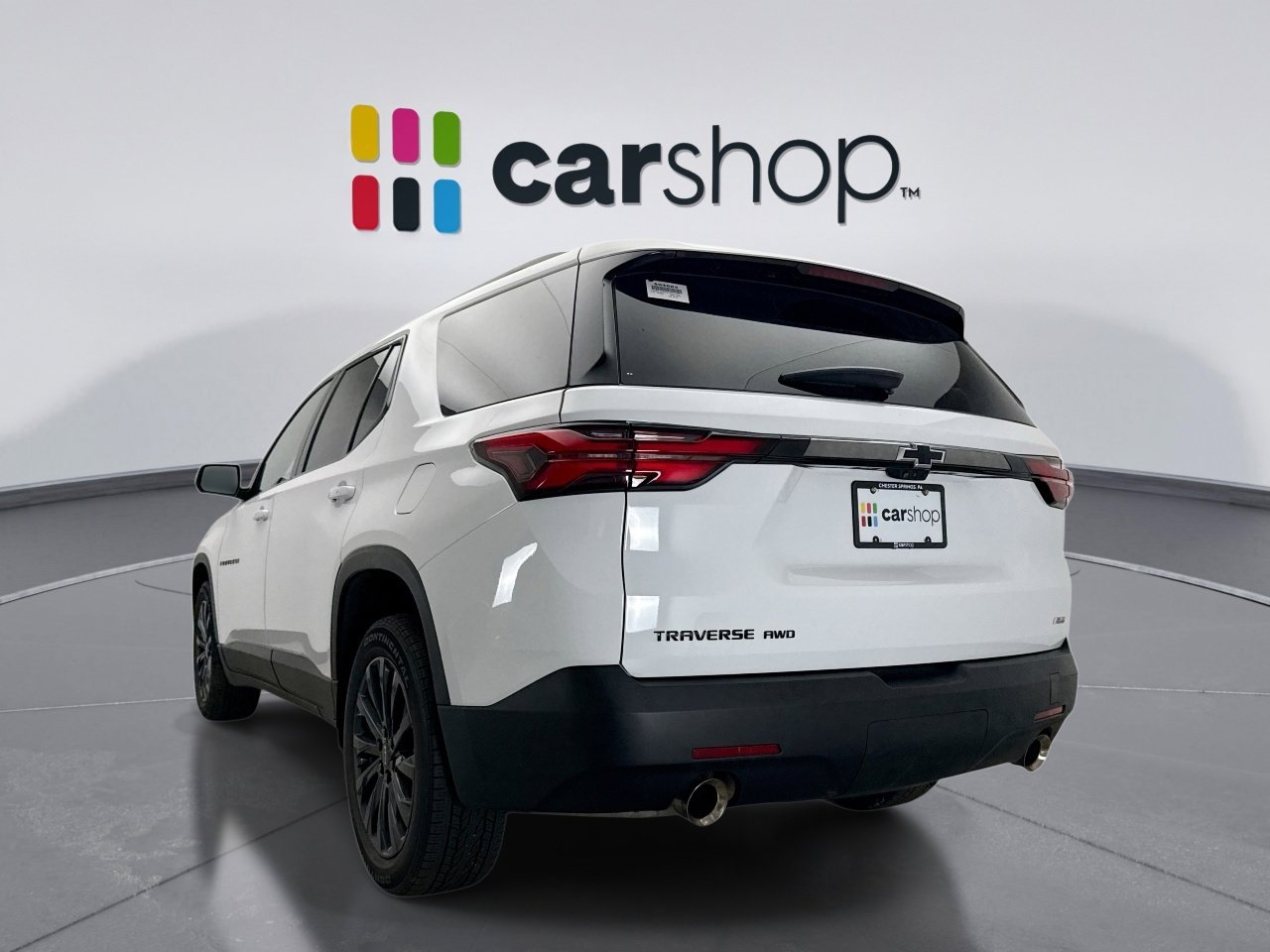 Used 2023 Chevrolet Traverse RS w/ LPO, Floor Liner Package AWD/4WD image 3