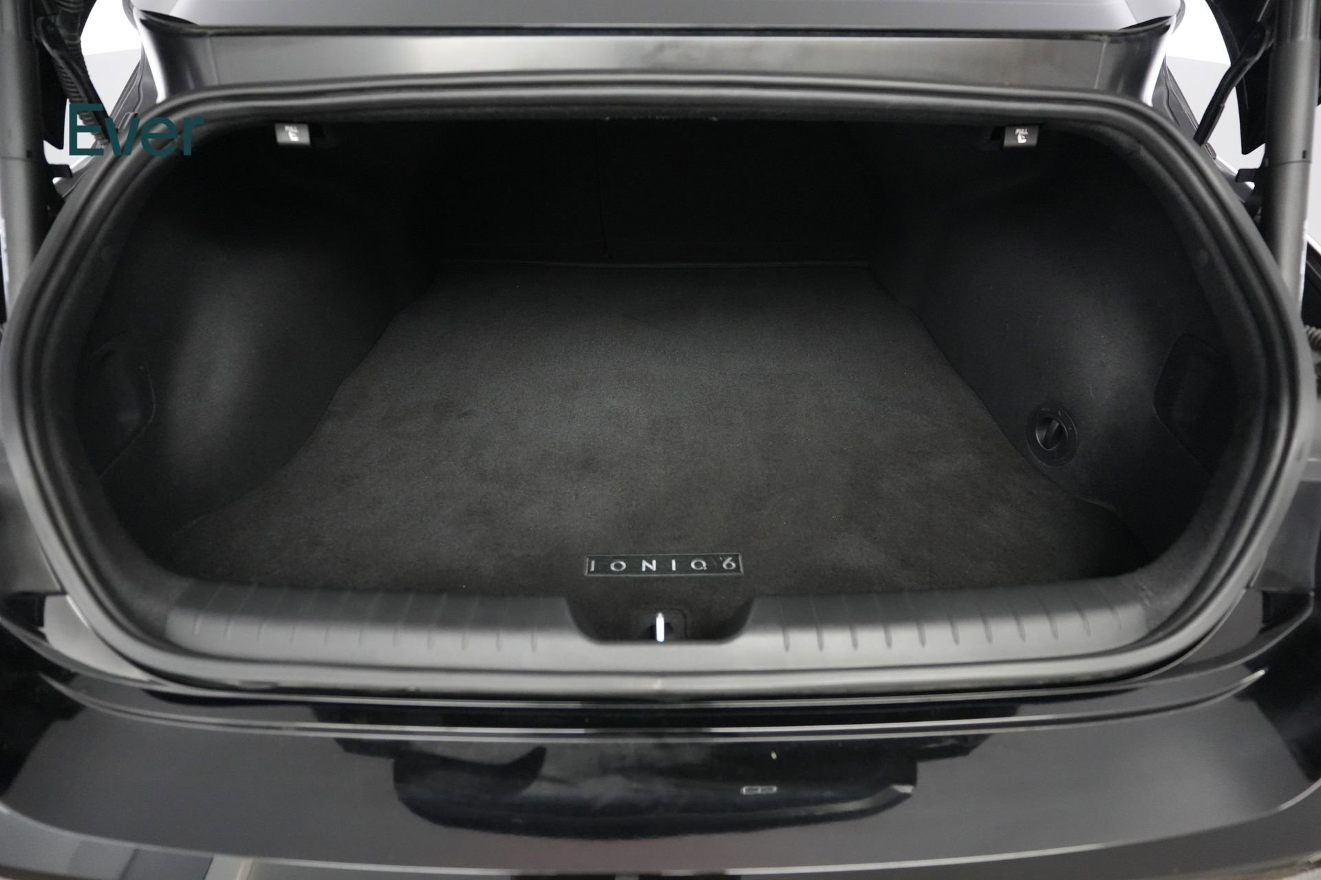 Used 2023 Hyundai Ioniq 6 Limited AWD/4WD image 8