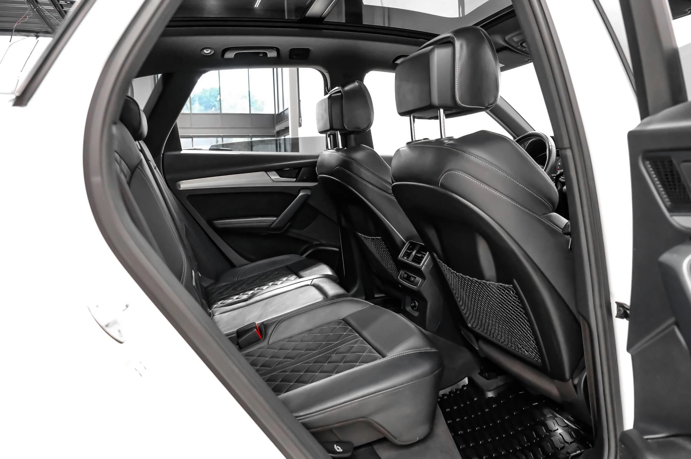 Used 2018 Audi SQ5 Prestige w/ Prestige Package AWD/4WD image 50