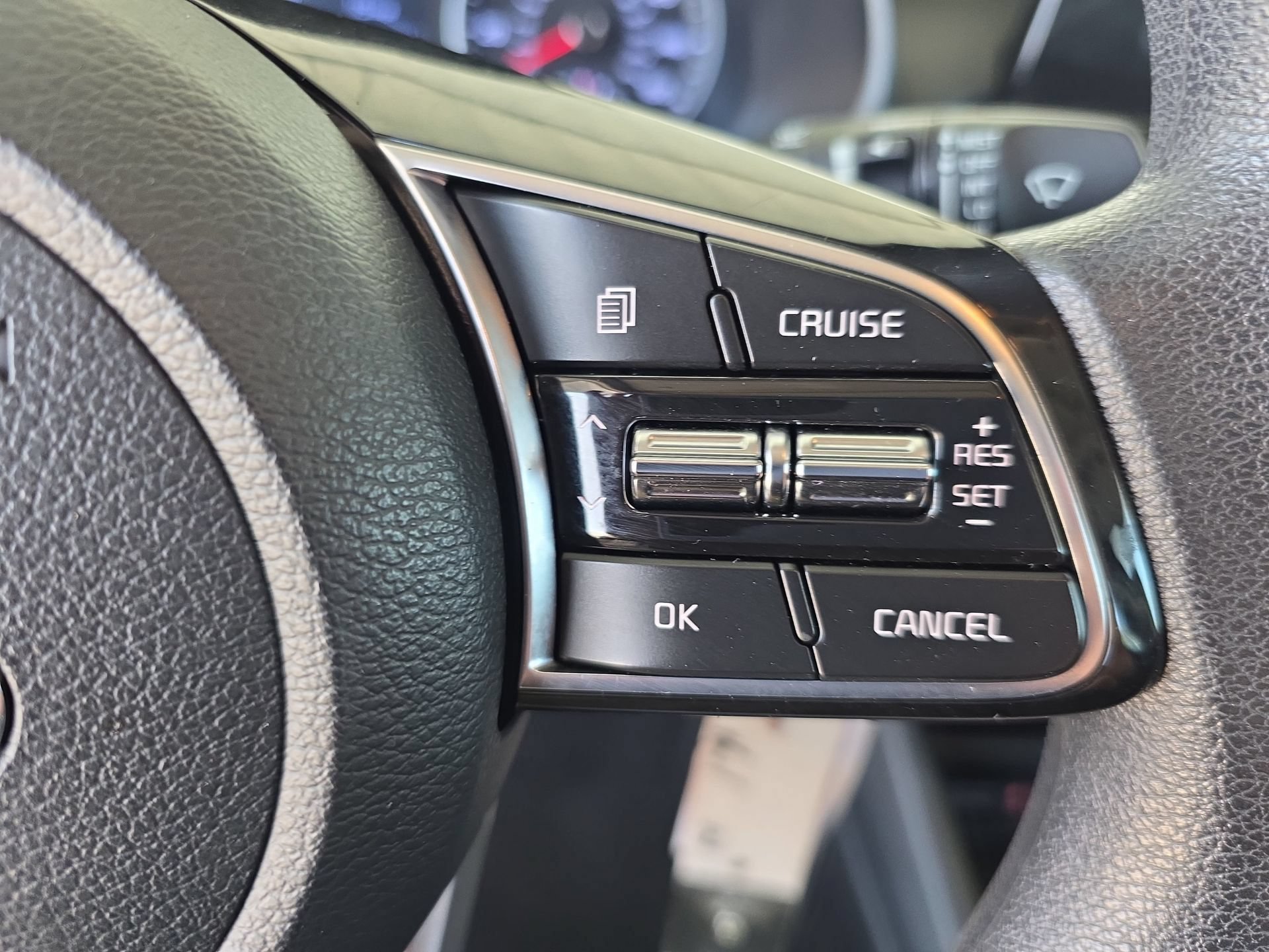 Used 2020 Kia Forte LXS FWD image 18