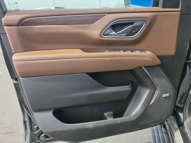 Used 2024 Chevrolet Tahoe High Country w/ Advanced Technology Package image 34