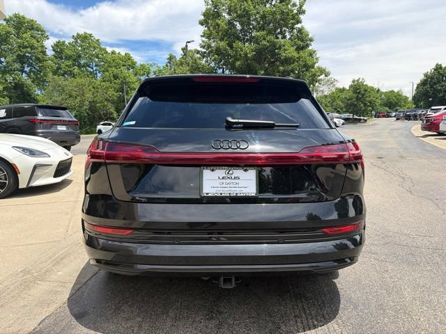 Used 2023 Audi e-tron Premium Plus AWD/4WD image 6