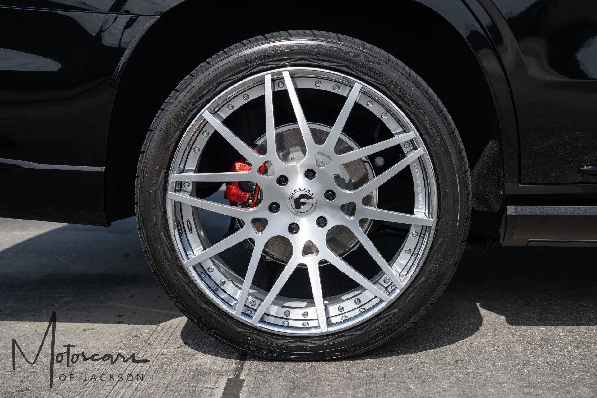 Used 2023 Cadillac Escalade V AWD/4WD image 18