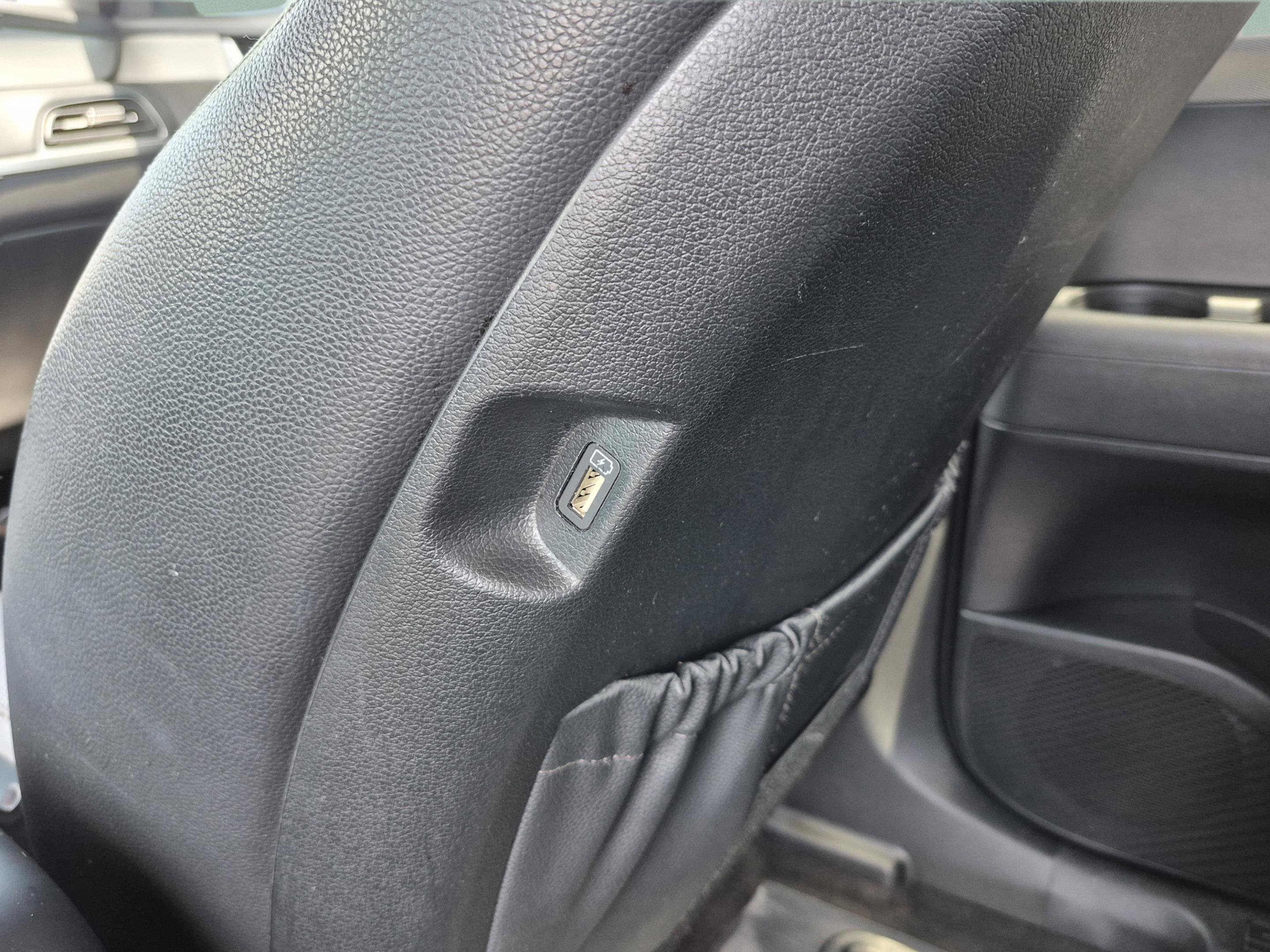 Used 2021 Hyundai Palisade SEL FWD image 15