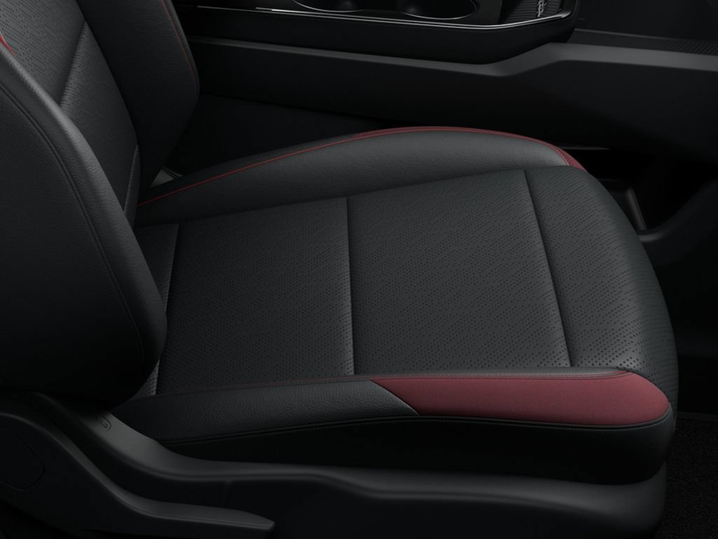 New 2026 Chevrolet Equinox RS w/ LPO, Floor Liner Package FWD image 15