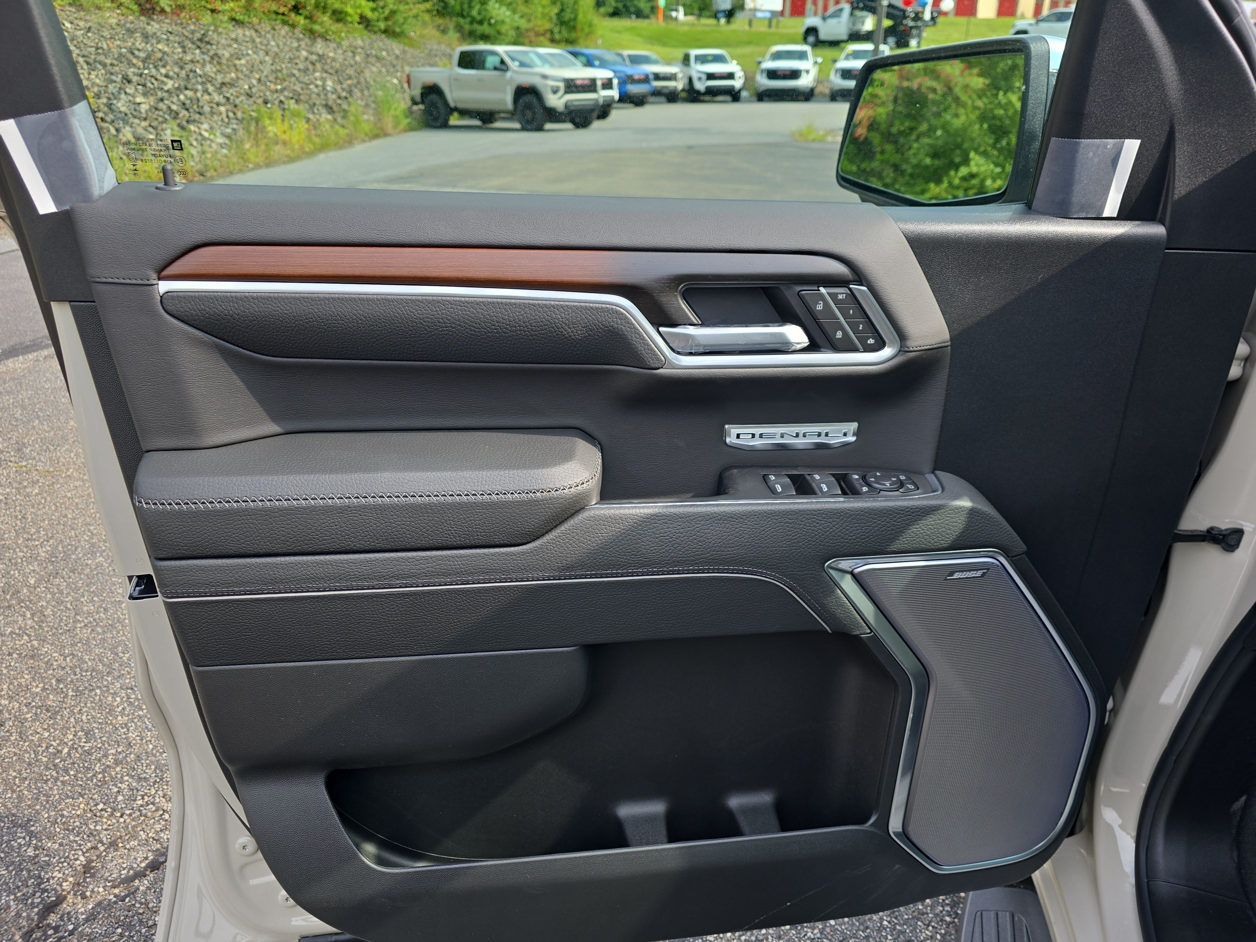 New 2026 GMC Sierra 1500 Denali AWD/4WD image 19