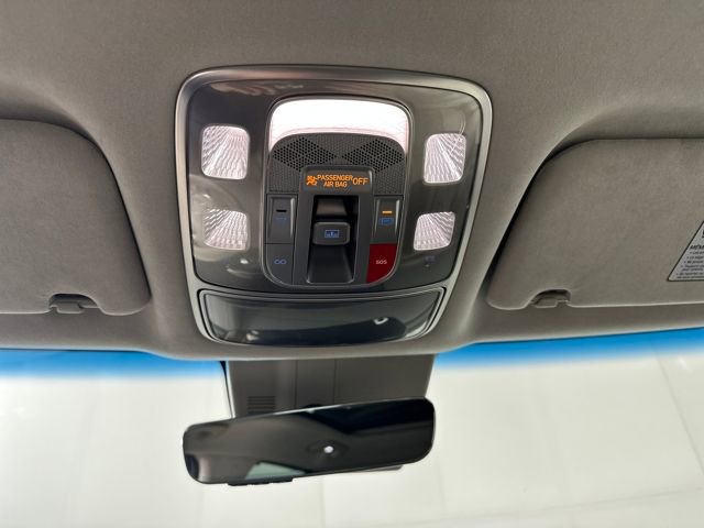 Used 2023 Genesis GV60 Performance image 25