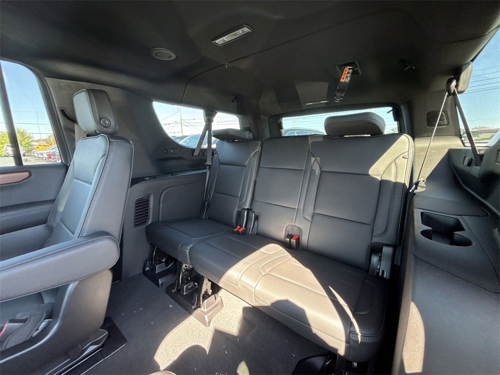 New 2026 GMC Yukon XL Denali image 28
