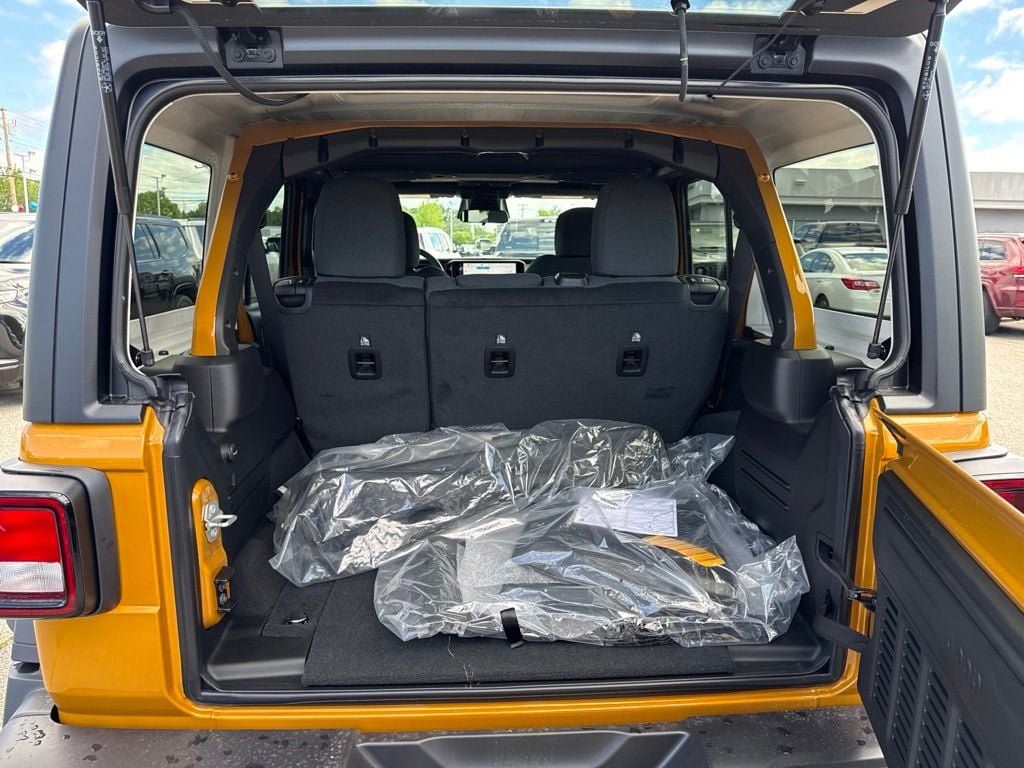New 2026 Jeep Wrangler Unlimited Sport AWD/4WD image 21