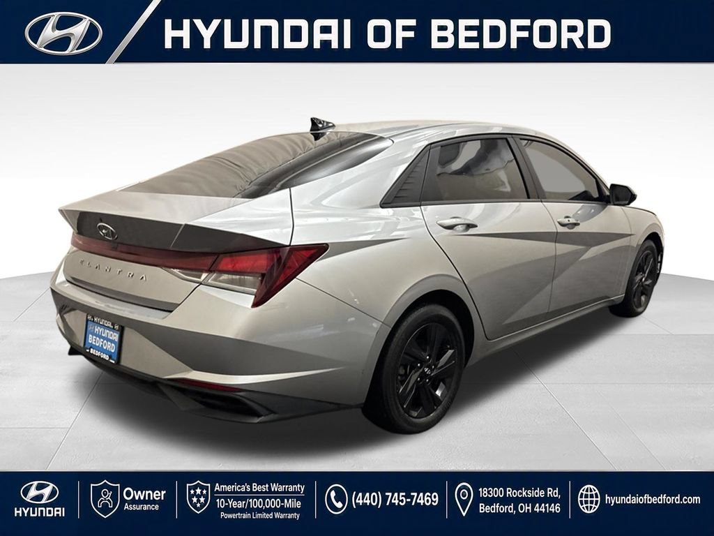 Used 2022 Hyundai Elantra SEL FWD image 7
