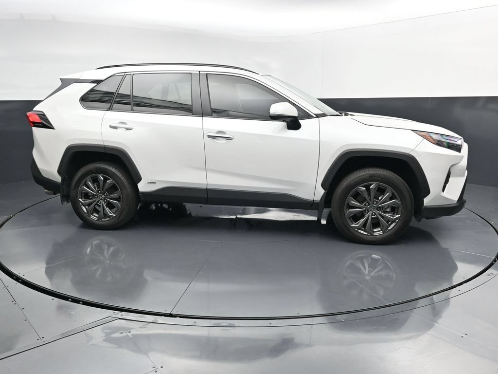 Used 2024 Toyota RAV4 Limited w/ Advanced Technology Package AWD/4WD image 9