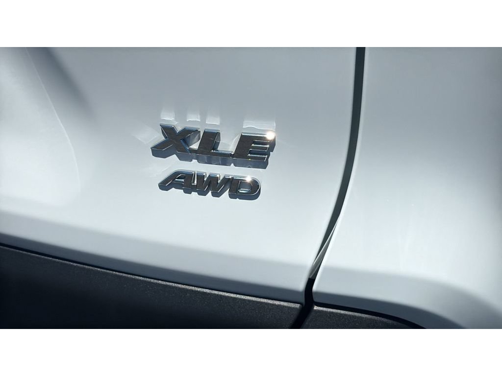 Certified 2024 Toyota RAV4 XLE AWD/4WD image 8