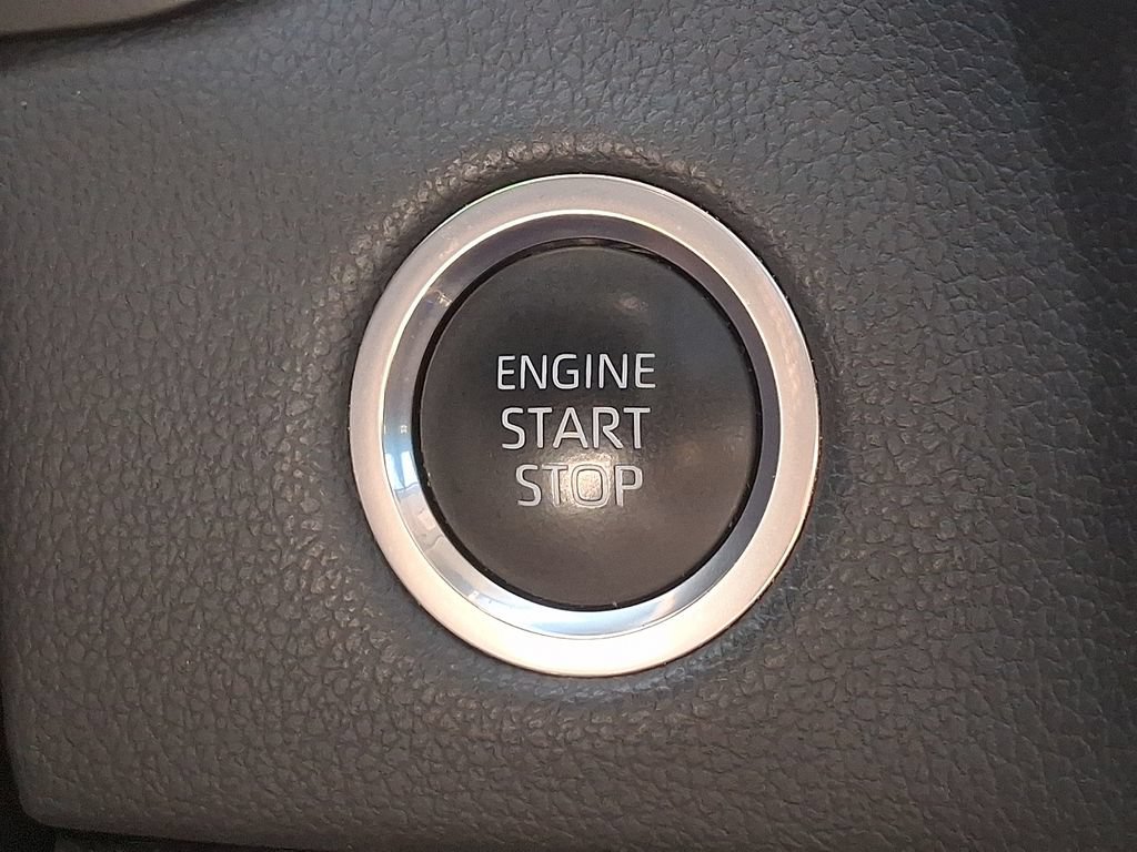 Used 2023 Toyota Tundra Limited AWD/4WD image 24
