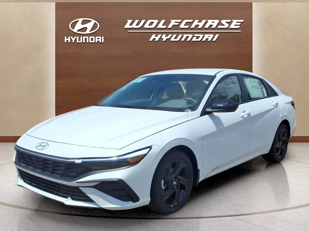 New 2026 Hyundai Elantra Sport FWD image 1
