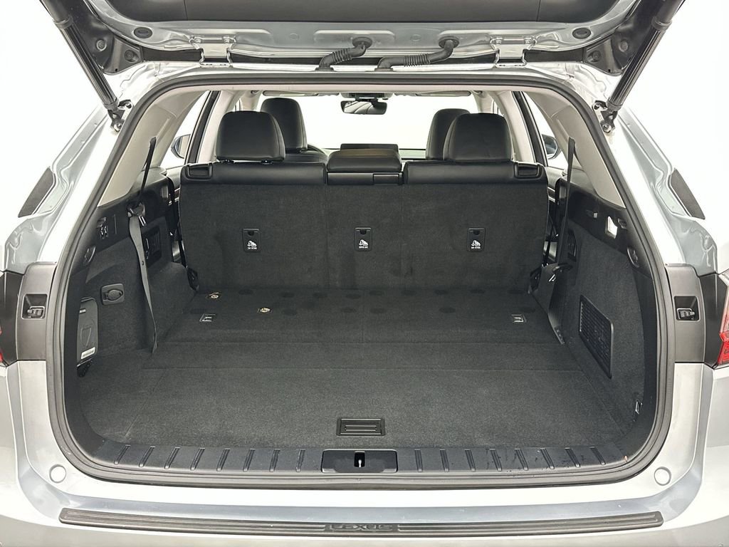 Used 2022 Lexus RX 350L Premium w/ Premium Package image 24
