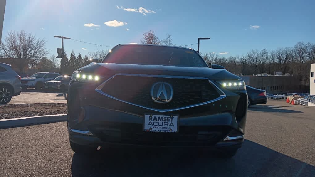 Used 2023 Acura MDX w/ Technology Package AWD/4WD image 8