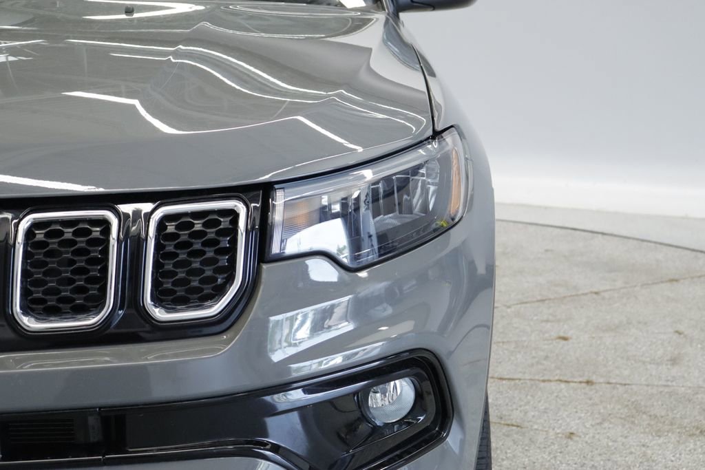 Used 2023 Jeep Compass Limited AWD/4WD image 13