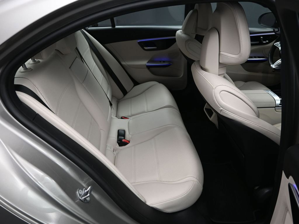 Used 2023 Mercedes-Benz C 300 Sedan image 35