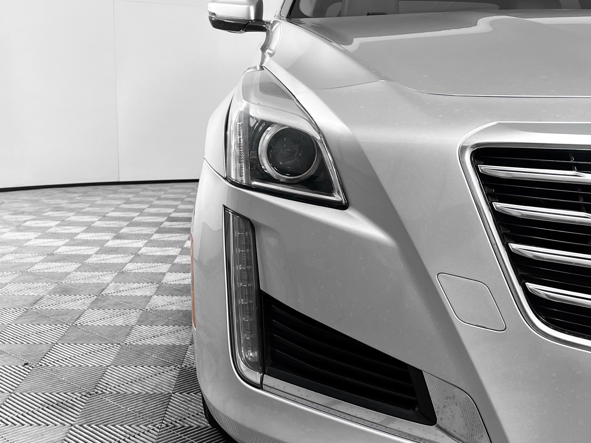 Used 2019 Cadillac CTS Sedan w/ Seating Package image 10