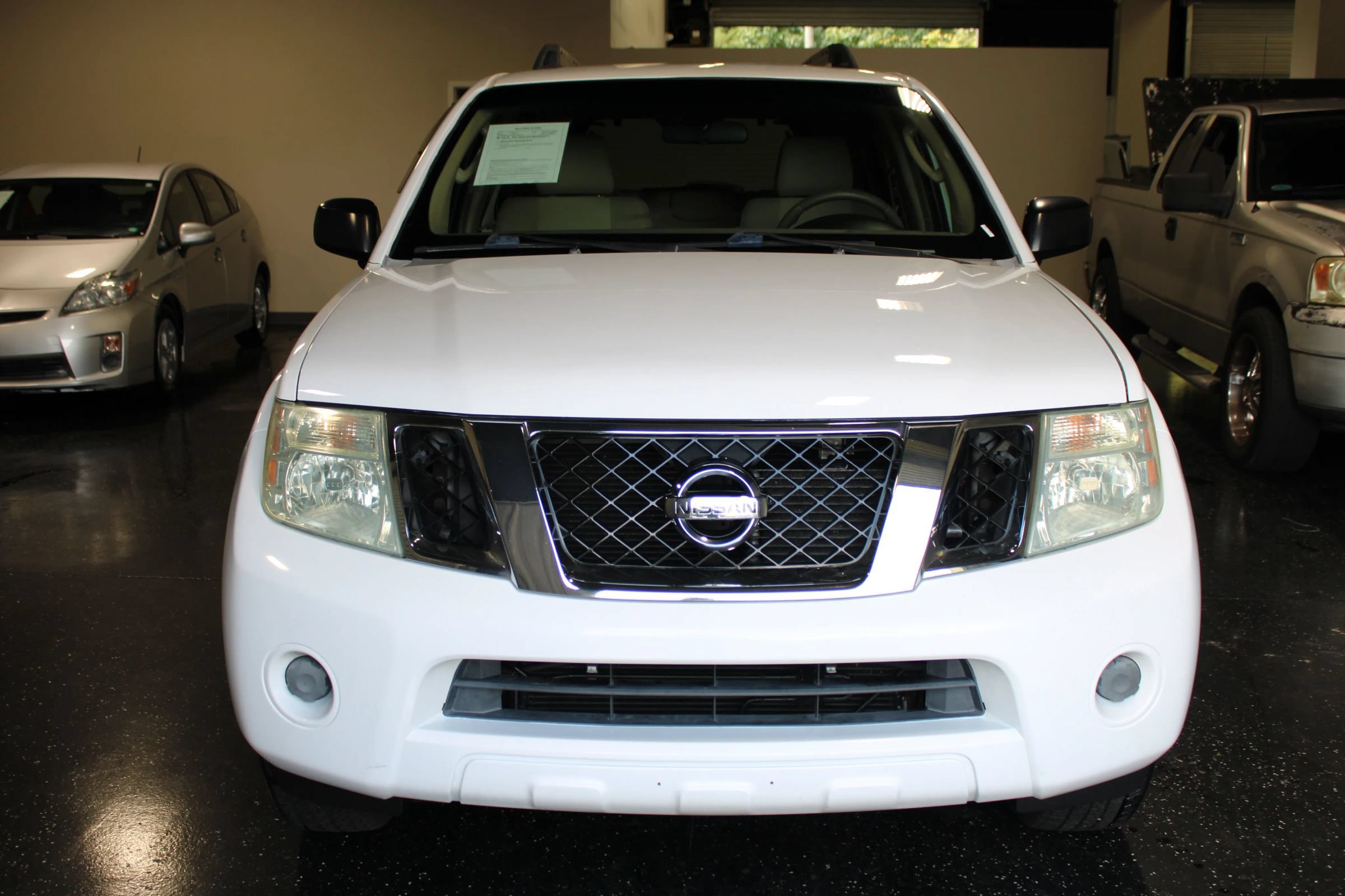 Used 2008 Nissan Pathfinder S RWD image 8