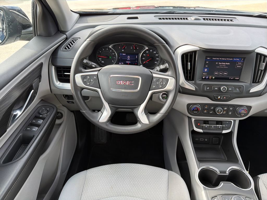 Used 2022 GMC Terrain SLE w/ Driver Convenience Package image 15