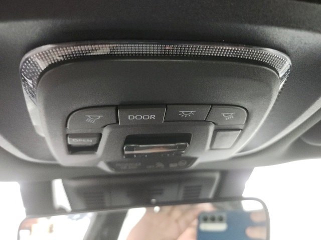 New 2026 Toyota Crown Platinum image 24