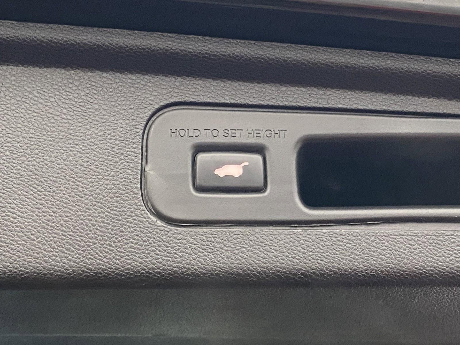 Used 2018 Honda Odyssey Elite image 47