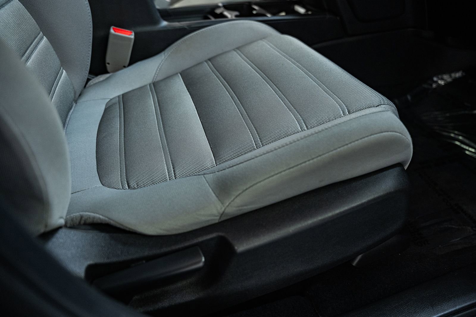 Used 2019 Honda CR-V EX image 37