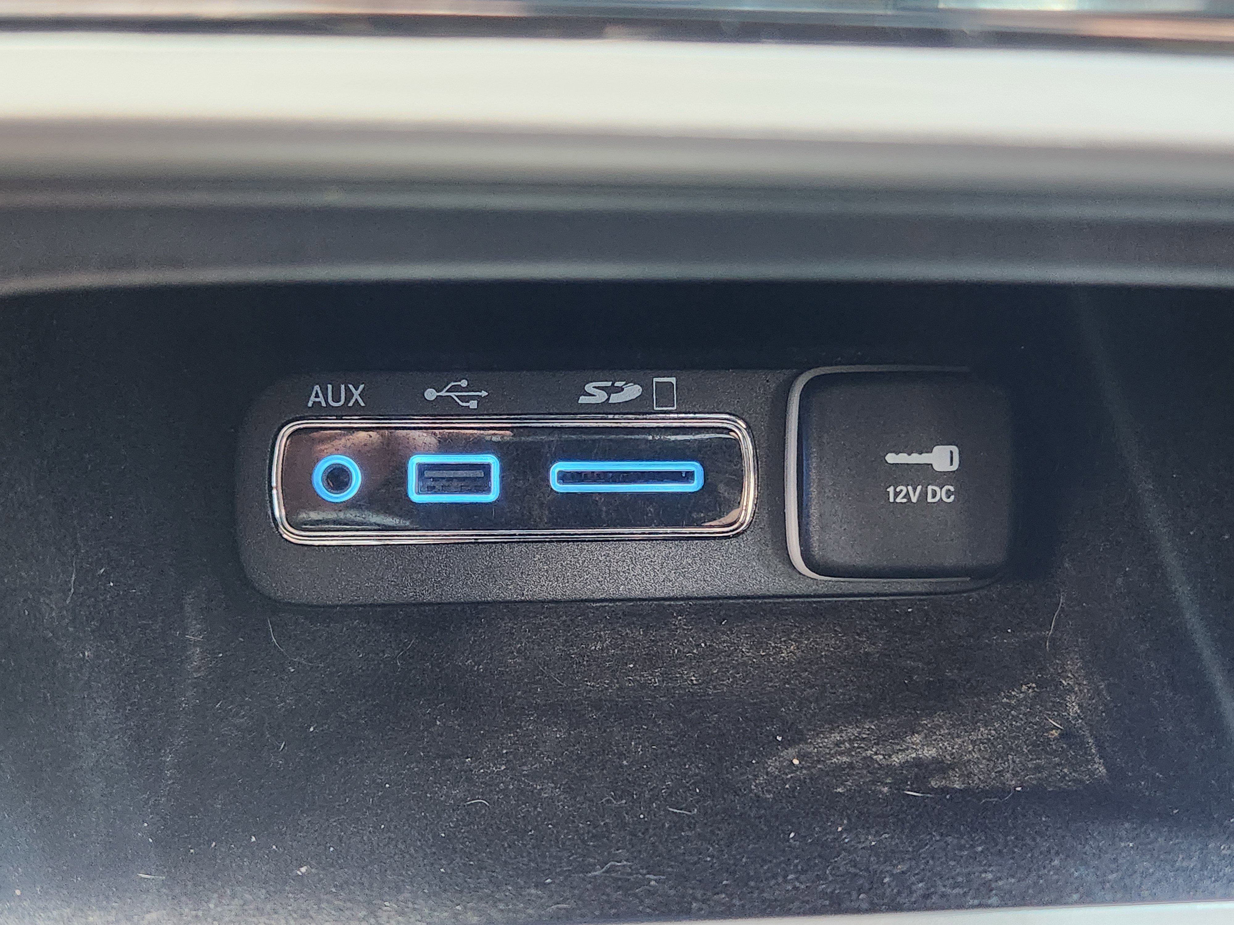 Used 2017 Jeep Grand Cherokee Altitude image 29