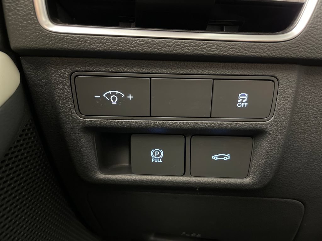 Certified 2024 Hyundai Sonata SEL FWD image 31