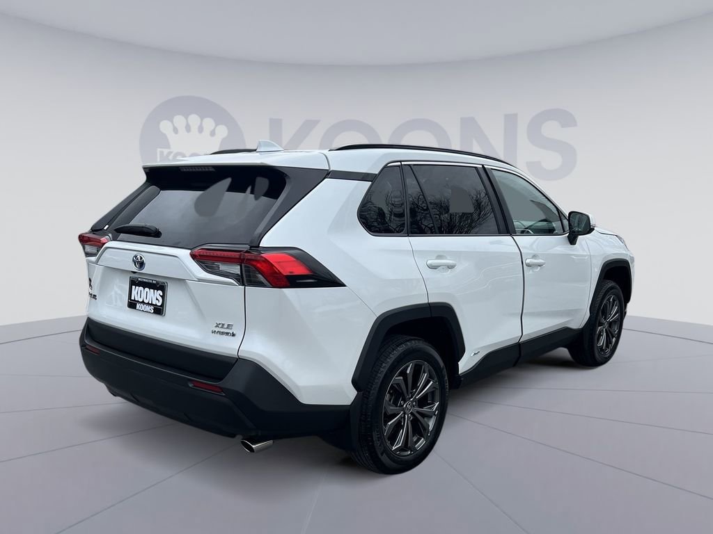 Used 2024 Toyota RAV4 XLE Premium w/ Weather Package image 7