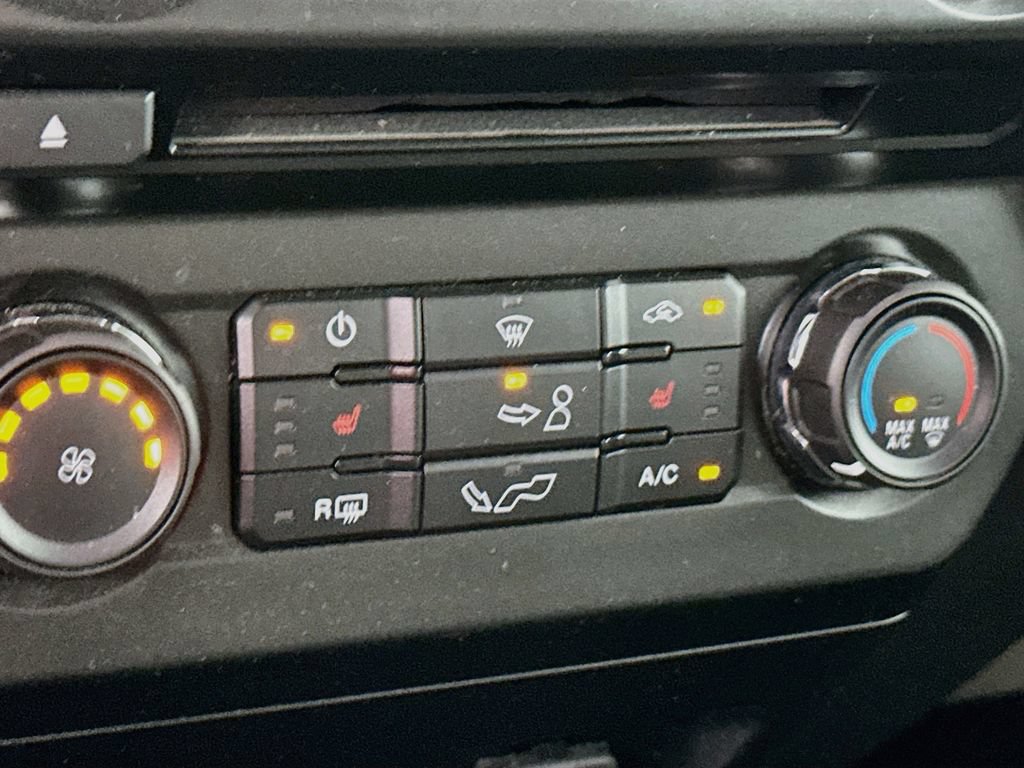 Used 2015 Ford F150 XLT w/ Equipment Group 302A Luxury RWD image 27