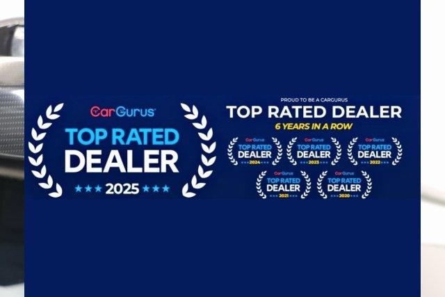 Used 2018 Mercedes-Benz G 550 Squared image 6