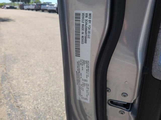 Used 2024 Jeep Compass Latitude w/ Convenience Group AWD/4WD image 28