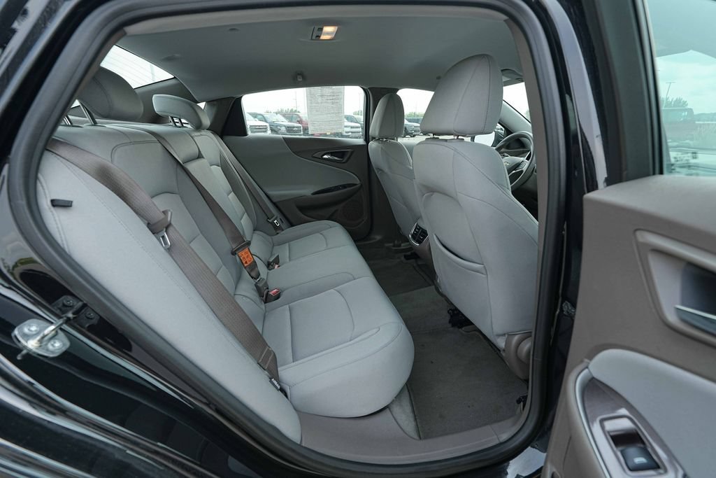 Used 2024 Chevrolet Malibu LT FWD image 22