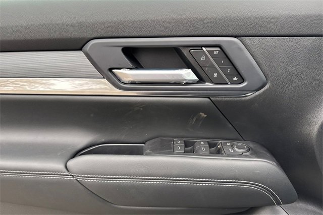 New 2026 GMC Terrain Elevation w/ Elevation Premium Package image 11