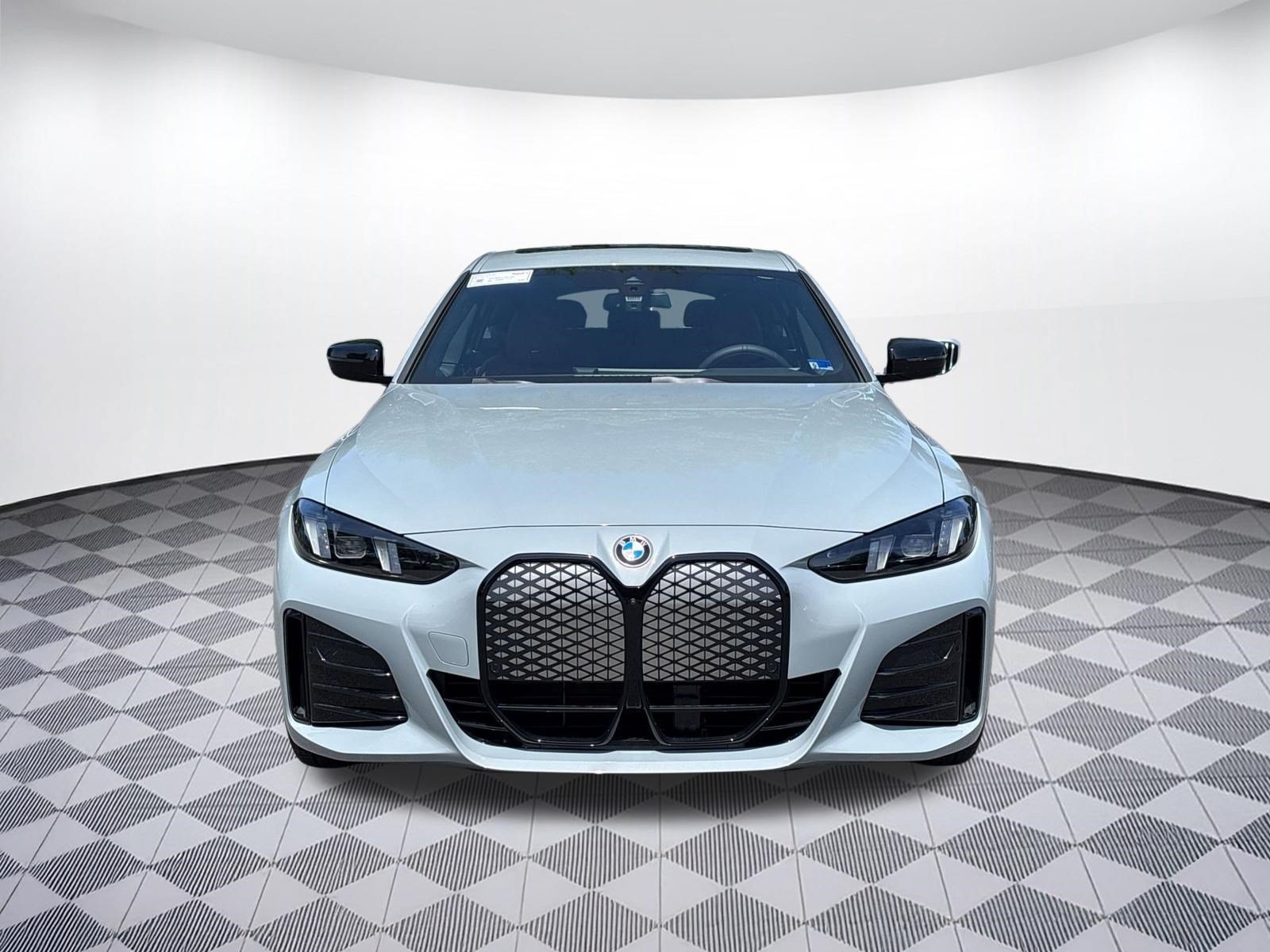 New 2026 BMW i4 eDrive40 w/ M Sport Package RWD image 6