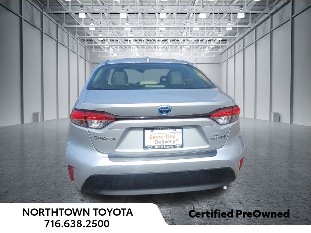 Used 2023 Toyota Corolla LE w/ Carpet Mat Package (TMS) AWD/4WD image 6