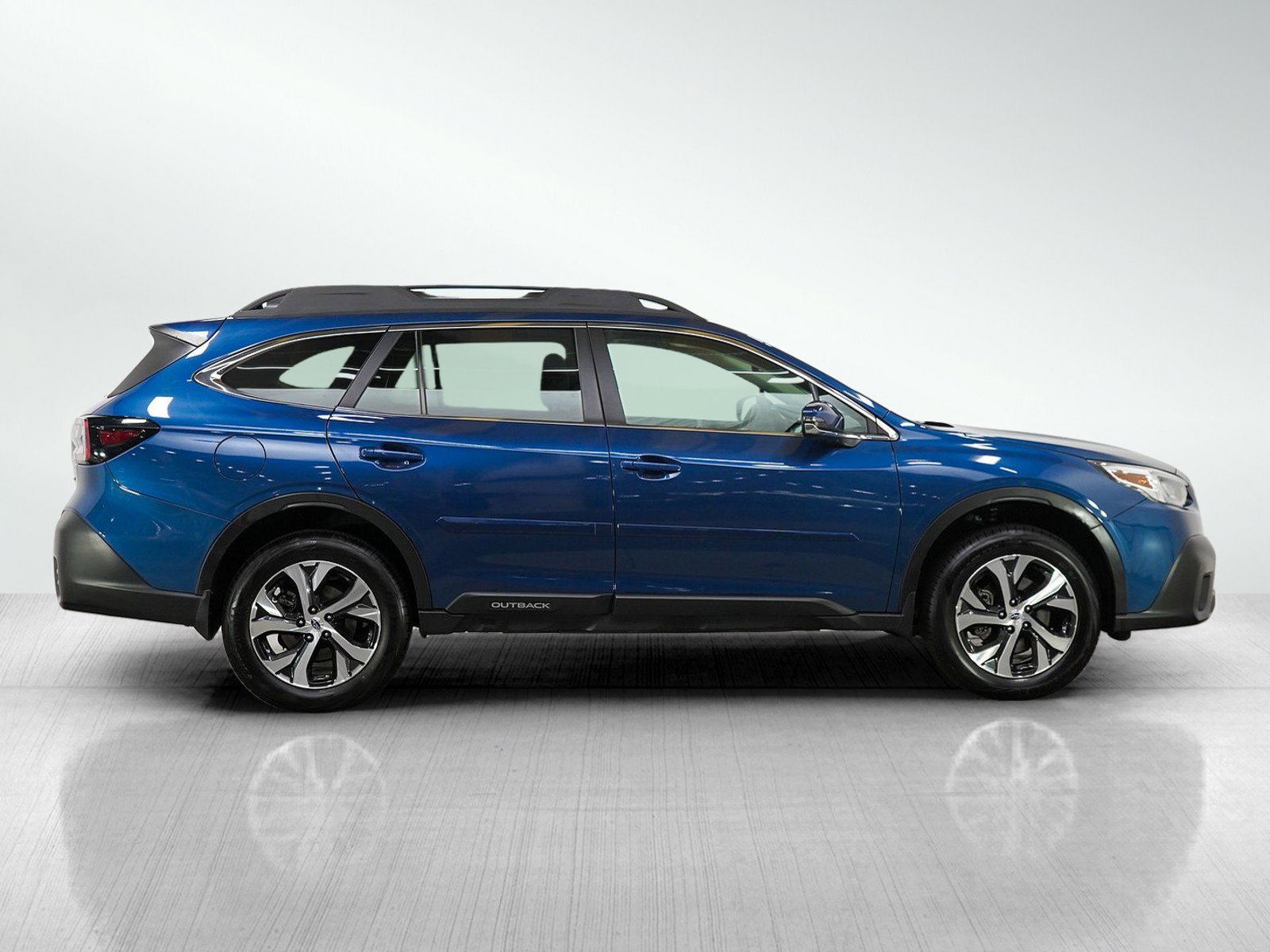 Used 2021 Subaru Outback Limited w/ Popular Package #2 AWD/4WD image 6